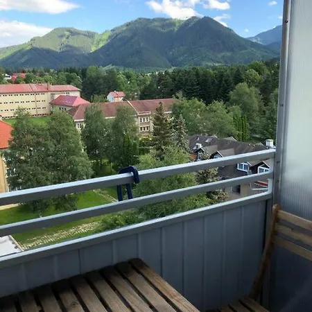 Nad Korunami Stromov *